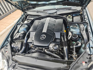 Mercedes-Benz SL 500 R230 - 2001