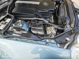 Mercedes-Benz SL 500 R230 - 2001