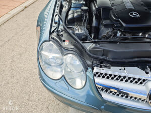 Mercedes-Benz SL 500 R230 - 2001