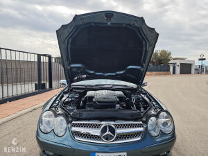 Mercedes-Benz SL 500 R230 - 2001