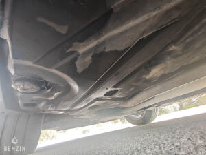 Mercedes-Benz SL 500 R230 - 2001