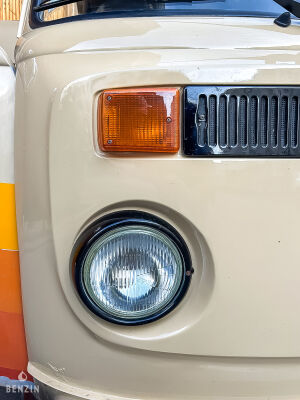 Volkswagen Combi T2 Campervan - 1987