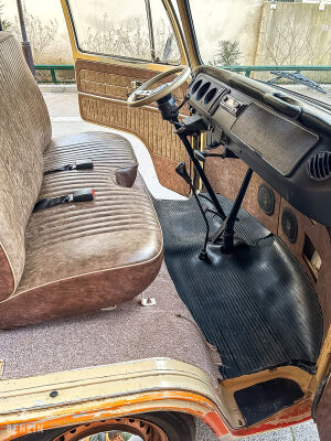 Volkswagen Combi T2 Campervan - 1987