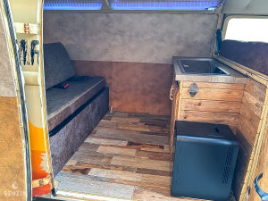 Volkswagen Combi T2 Campervan - 1987