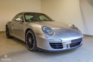 Porsche 911 type 997 Carrera GTS - 2012