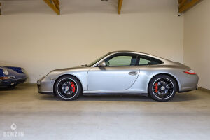 Porsche 911 type 997 Carrera GTS - 2012