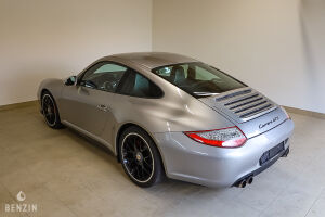 Porsche 911 type 997 Carrera GTS - 2012