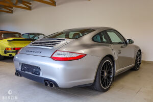 Porsche 911 type 997 Carrera GTS - 2012