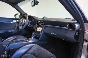 Porsche 911 type 997 Carrera GTS - 2012