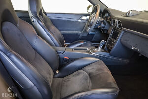 Porsche 911 type 997 Carrera GTS - 2012
