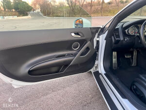 Audi R8 4.2 V8 Quattro - 2012