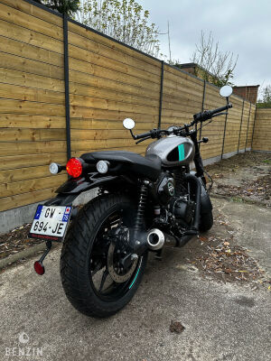 Royal Enfield HNTR 350 - 2024