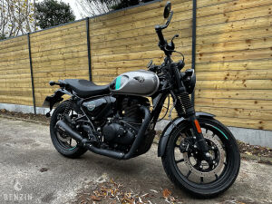 Royal Enfield HNTR 350 - 2024