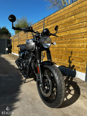 Royal Enfield HNTR 350 - 2024