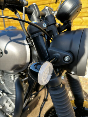 Royal Enfield HNTR 350 - 2024