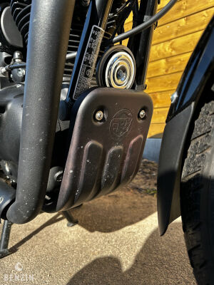 Royal Enfield HNTR 350 - 2024