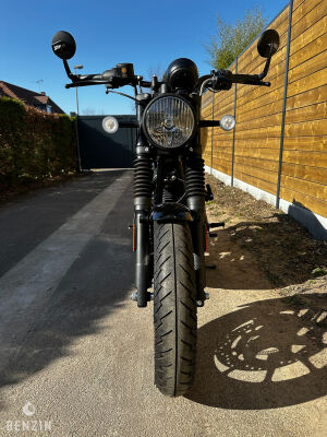 Royal Enfield HNTR 350 - 2024