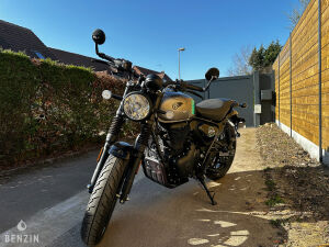 Royal Enfield HNTR 350 - 2024