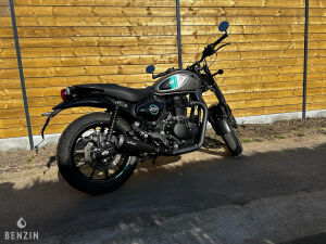Royal Enfield HNTR 350 - 2024