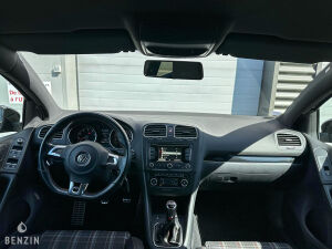 Volkswagen Golf 6 GTI - 2012
