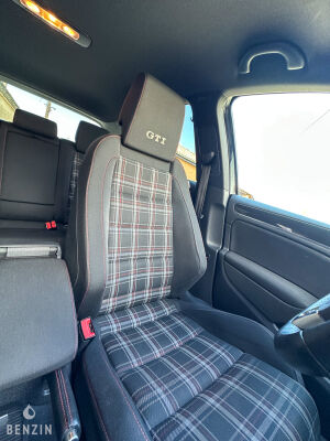 Volkswagen Golf 6 GTI - 2012