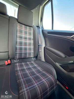 Volkswagen Golf 6 GTI - 2012