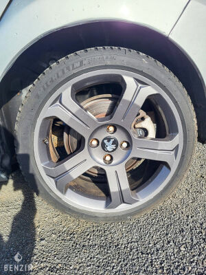 Peugeot 308 GTI - 2011