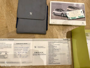 Peugeot 308 GTI - 2011