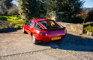 Porsche 928 S manual - 1980