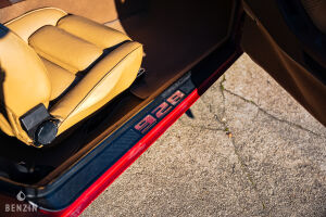 Porsche 928 S manual - 1980