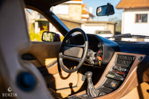 Porsche 928 S manual - 1980