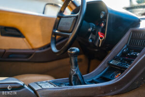 Porsche 928 S manual - 1980