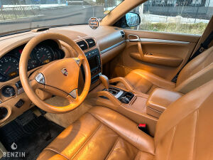 Porsche Cayenne - 2006