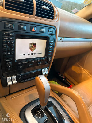 Porsche Cayenne - 2006