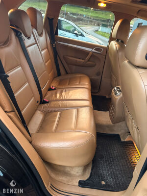 Porsche Cayenne - 2006