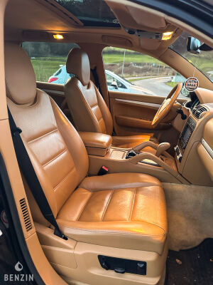 Porsche Cayenne - 2006