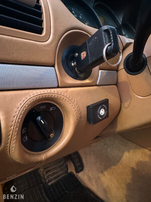 Porsche Cayenne - 2006