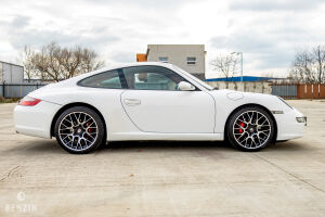 Porsche 911 type 997 Carrera - 2007