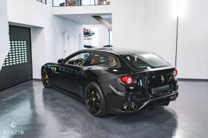 Ferrari FF - 2012