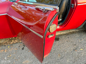 Volvo P1800 ES - 1973