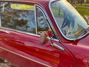 Volvo P1800 ES - 1973