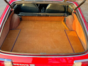 Volvo P1800 ES - 1973