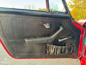 Volvo P1800 ES - 1973