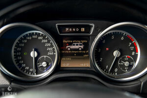 Mercedes-Benz G500 - 2013