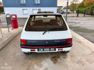 Peugeot 205 GTI 1.6 105 - 1984