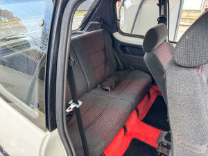 Peugeot 205 GTI 1.6 105 - 1984