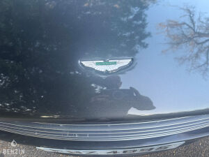 Aston Martin V8 Vantage - 2013