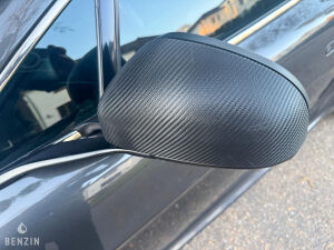 Aston Martin V8 Vantage - 2013