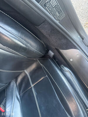 Aston Martin V8 Vantage - 2013