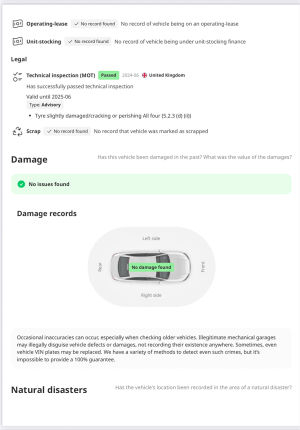 Aston Martin V8 Vantage - 2013